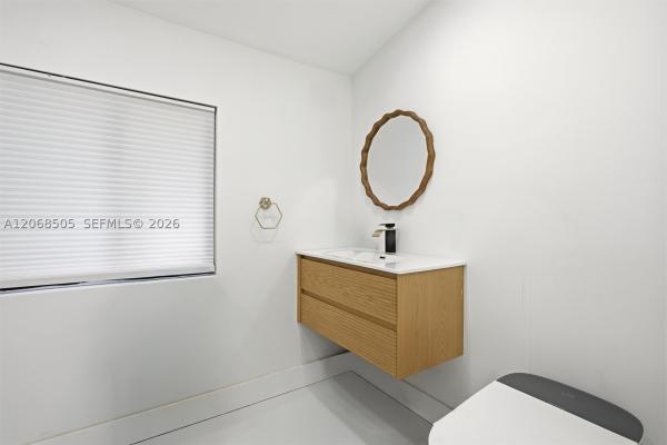Dunnings Miami Shores, 125 NE 107th St, Miami Shores, Florida 33161, image 1