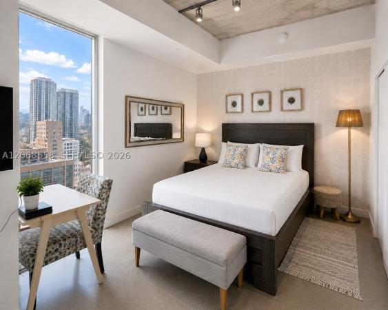Centro, 151 SE 1st St #2406, Miami, Florida 33131, image 2