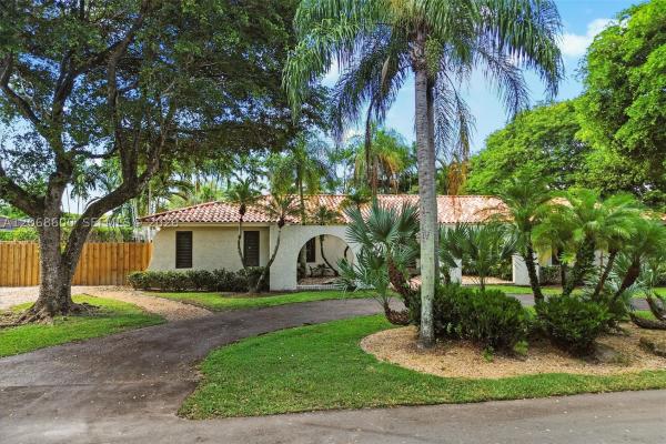 7190 SW 100th St, Pinecrest, Florida 33156, image 1