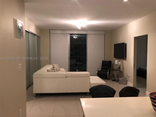 The Ivy At Riverfront, 90 SW 3rd St #3802, Miami, Florida 33130, image 3
