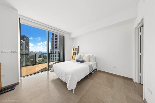 Reach Brickell City Centre, 68 SE 6th St #2909, Miami, Florida 33131, image 2