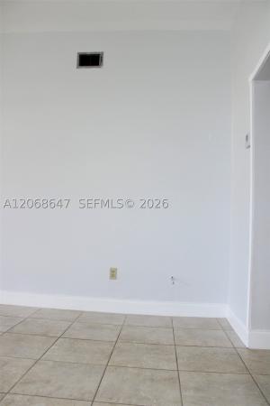 Alameda Jardins, 2728 W 74th St, Hialeah, Florida 33016, image 3