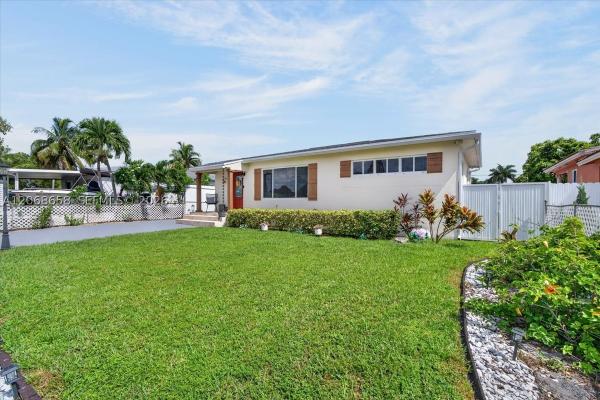 Lasalle Manor, 121 E 36th St, Hialeah, Florida 33013, image 1