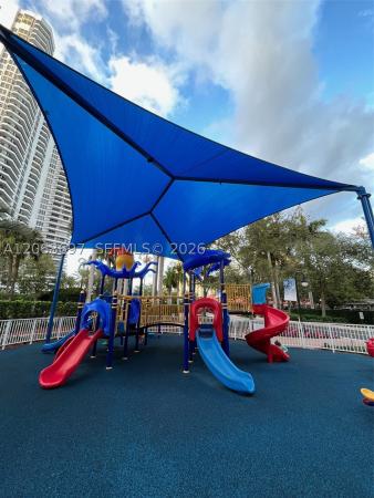 Mystic Pointe Tower 300, 3600 Mystic Pointe Dr #1010, Aventura, Florida 33180, image 3