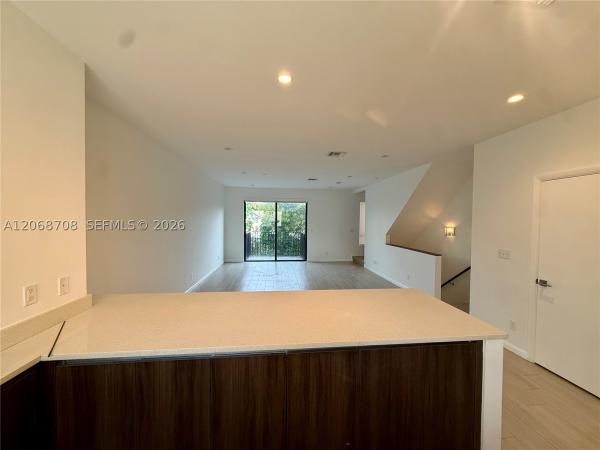 Flagler Village, 605 NE 2nd Ave #609, Fort Lauderdale, Florida 33304, image 2