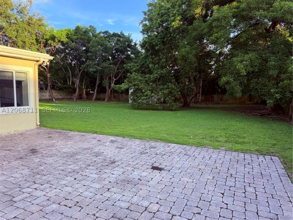 Oak Heights, 6200 SW 78th St, South Miami, Florida 33143, image 2