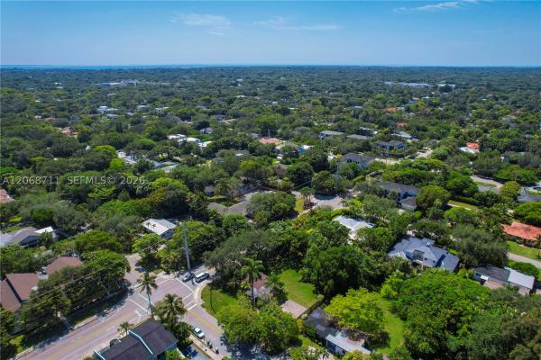 Oak Heights, 6200 SW 78th St, South Miami, Florida 33143, image 3