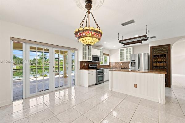 Blue Ridge, 14060 Richwood Pl, Davie, Florida 33325, image 1