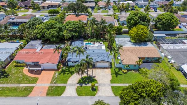 Hollywood Hills, 5424 Garfield St, Hollywood, Florida 33021, image 2