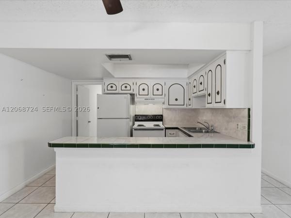 Palm Garden Park, 4815 SW 65th Way #1-2, Davie, Florida 33314, image 2