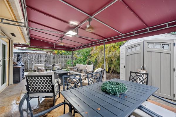 2050 SW 122nd Ave #21, Unincorporated Dade County, Florida 33175, image 1