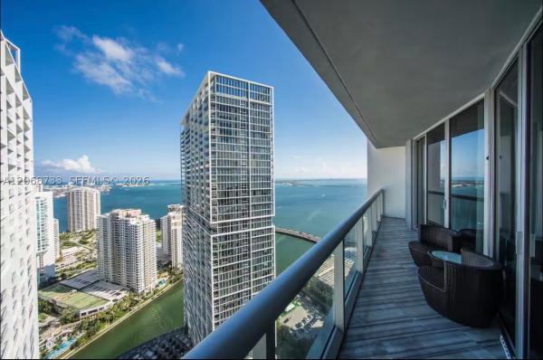 Icon Brickell Tower 3, 485 Brickell Ave #4711, Miami, Florida 33131, image 2