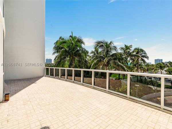 Trump Palace, 18101 Collins Ave #503, Sunny Isles Beach, Florida 33160, image 1