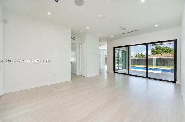 9951 SW 41st Ter, Unincorporated Dade County, Florida 33165, image 2