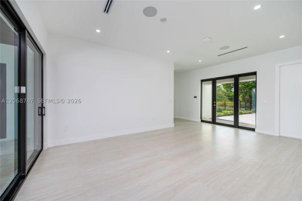 9951 SW 41st Ter, Unincorporated Dade County, Florida 33165, image 3
