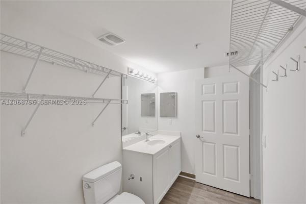 Puerta De Palmas, 888 S Douglas Rd #304, Coral Gables, Florida 33134, image 3