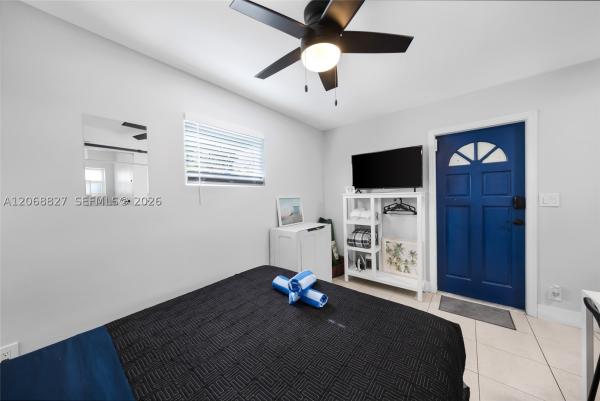 Vinik, 817 SW 12th St, Fort Lauderdale, Florida 33315, image 2