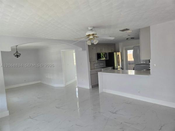 Cresthaven, 1101 NE 23rd Pl, Pompano Beach, Florida 33064, image 3