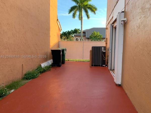 12447 NW 7th St, Unincorporated Dade County, Florida 33182, image 3