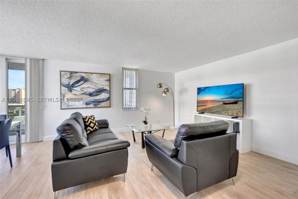 The Berkley South, 3015 N Ocean Blvd #6A, Fort Lauderdale, Florida 33308, image 3