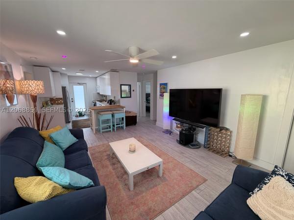 Lantana Residential, 705 W Mango St #1, Lantana, Florida 33462, image 1