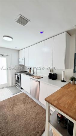 Lantana Residential, 705 W Mango St #1, Lantana, Florida 33462, image 3