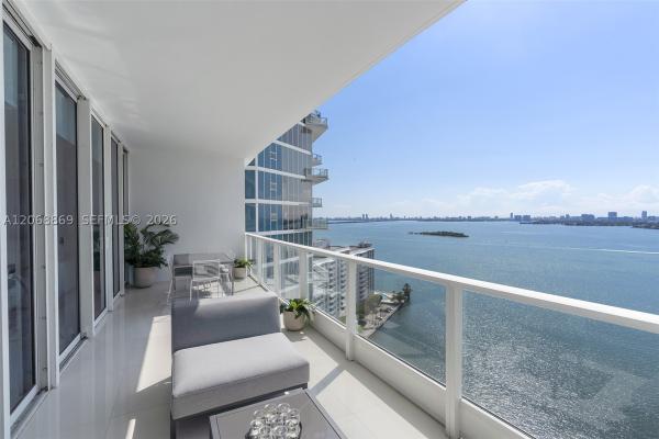 Paramount Bay, 2020 N Bayshore Dr #2105, Miami, Florida 33137, image 2