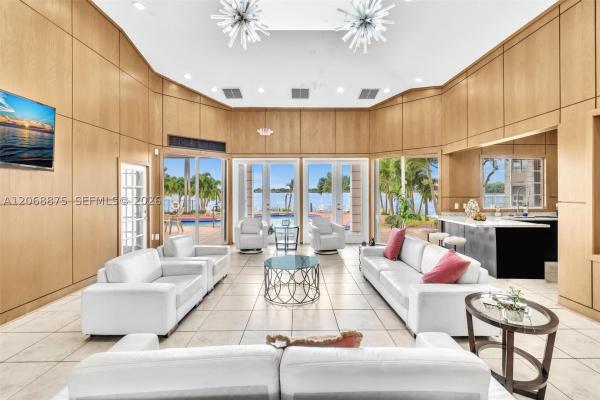 LakeView Club, 2880 N Oakland Forest Dr #110, Oakland Park, Florida 33309, image 3
