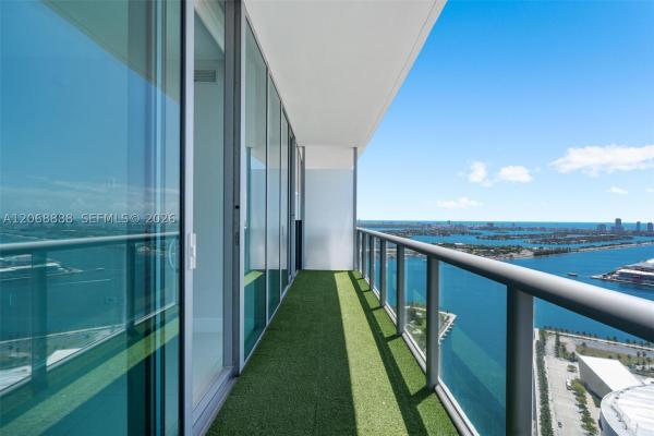 MarinaBlue, 888 Biscayne Blvd #4804, Miami, Florida 33132, image 3