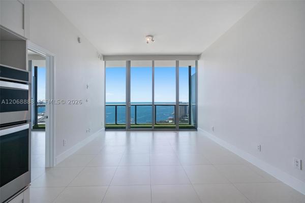 MarinaBlue, 888 Biscayne Blvd #4804, Miami, Florida 33132, image 2