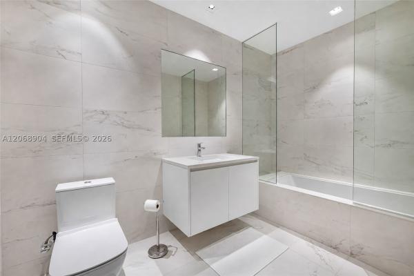One Thousand Museum, 1000 Biscayne Blvd #3901, Miami, Florida 33132, image 1