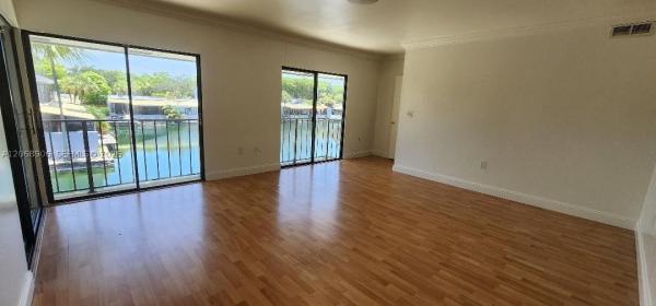 Windmill Gate, 16504 Bridge End Rd, Miami Lakes, Florida 33014, image 1