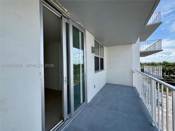 Clearview Towers, 2829 Indian Creek Dr #604, Miami Beach, Florida 33140, image 2