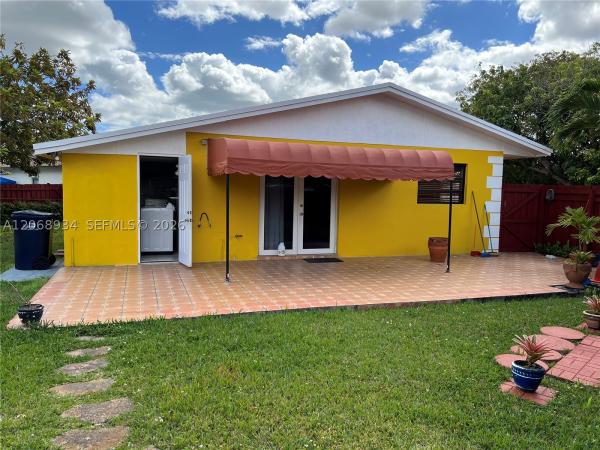 12135 SW 182nd Ter, Unincorporated Dade County, Florida 33177, image 1