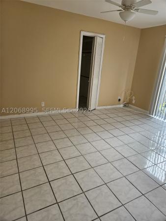 Central Oakland Park, 1008 NE 34th Ct #A, Oakland Park, Florida 33334, image 2