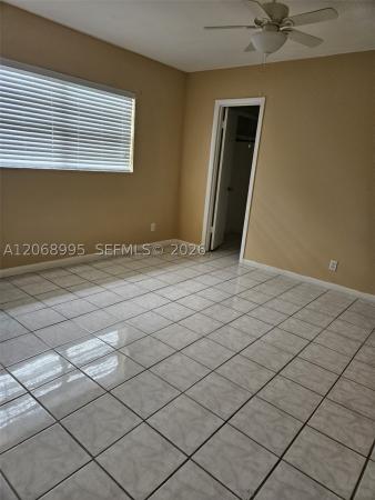 Central Oakland Park, 1008 NE 34th Ct #A, Oakland Park, Florida 33334, image 3