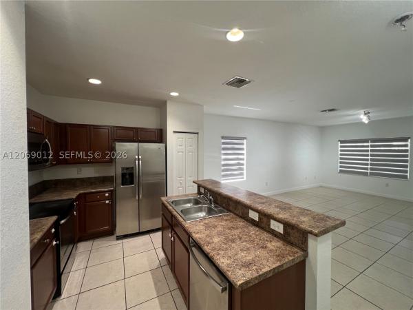 Atlantis At Oasis, 2410 NE 4th St, Homestead, Florida 33033, image 1