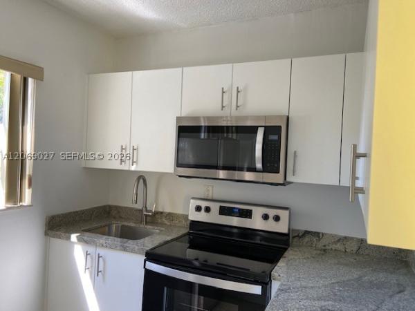 Royal Park, 828 SW 20th Ave #2, Miami, Florida 33135, image 3