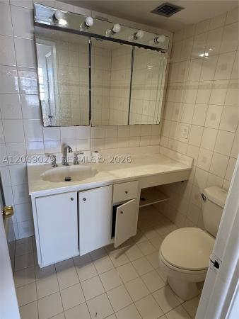 Admirals Port West, 2801 NE 183rd St #1914W, Aventura, Florida 33160, image 1