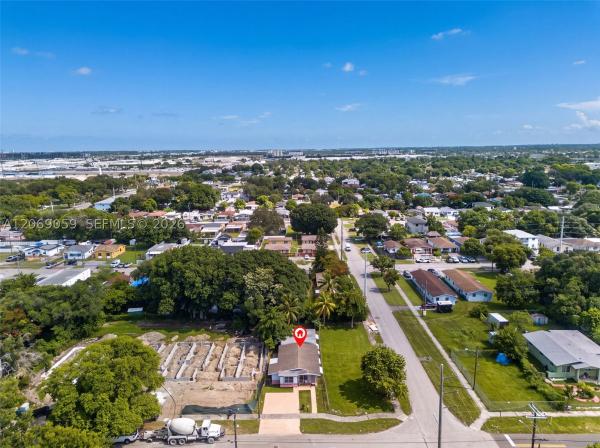 3111 NW 57th St, Unincorporated Dade County, Florida 33142, image 2