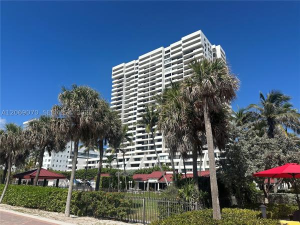 Club Atlantis, 2555 Collins Ave #704, Miami Beach, Florida 33140, image 3
