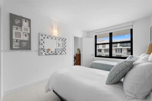 Balmoral, 9801 Collins Ave #20V, Bal Harbour, Florida 33154, image 1