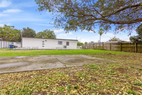1910 NW 134th St, Unincorporated Dade County, Florida 33167, image 2