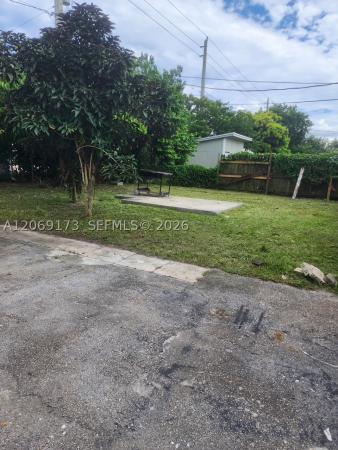 Greenacres No HOA, 322 Jackson Ave, Greenacres, Florida 33463, image 3