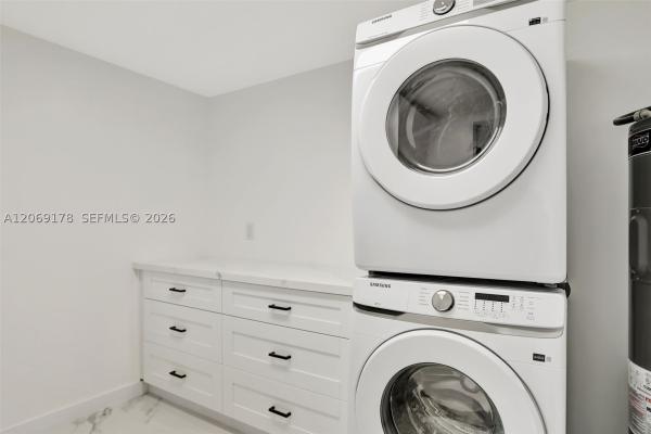 Pine Crest, 1220 NE 8th St, Pompano Beach, Florida 33060, image 2