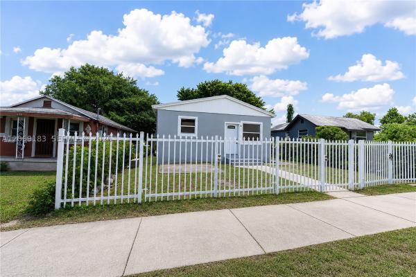 1780 NW 73rd St, Unincorporated Dade County, Florida 33147, image 1