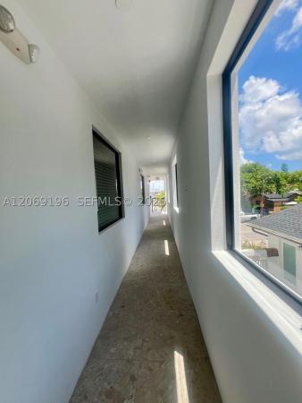 Marldale, 1860 NW 19th St #201, Miami, Florida 33125, image 3