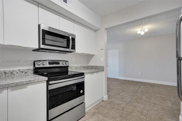 11505 NW 22nd Ave #102, Unincorporated Dade County, Florida 33167, image 1