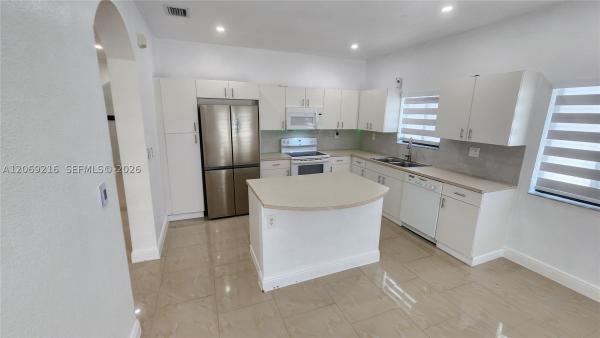 10752 SW 228th Ter, Unincorporated Dade County, Florida 33170, image 3