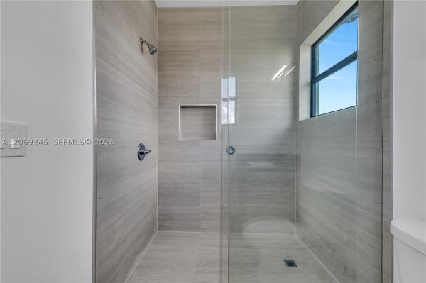 Dixie Park, 828 NE 14th St, Fort Lauderdale, Florida 33304, image 1